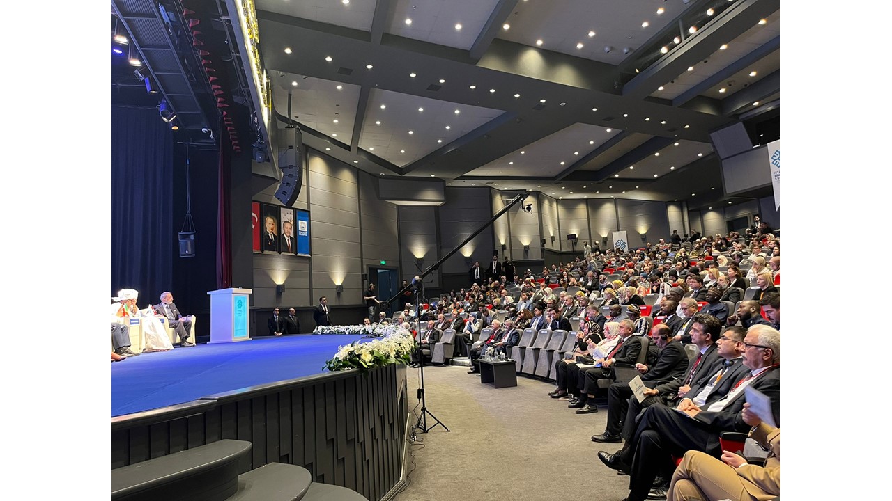 ECOEI President Prof. M. Akif Kireçci, attended the Istanbul Education Summit 2022